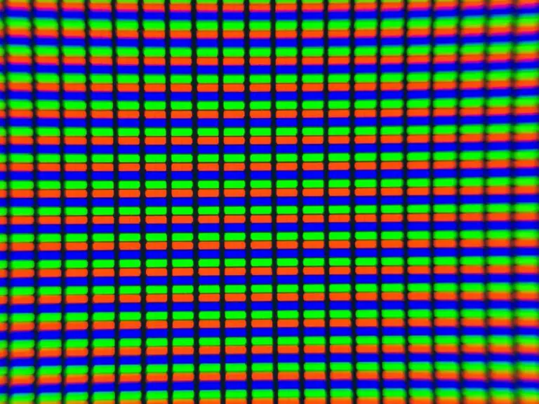 Do OLED TVs Have Dead Pixels? (Explained For Beginners)